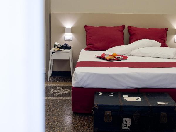 Genova46 Suites & Rooms : photo 4 de la chambre chambre deluxe double ou lits jumeaux