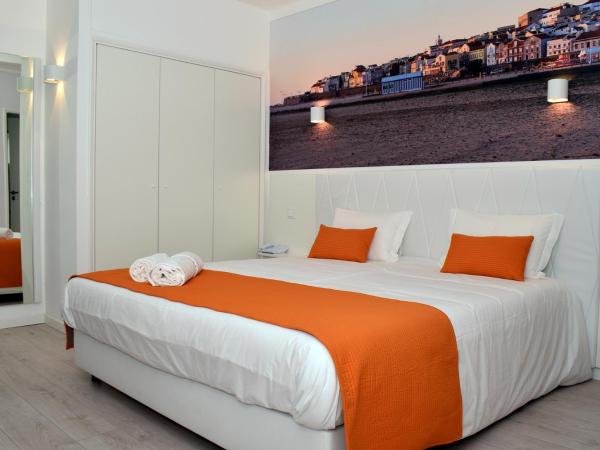 THE FOZ Beach Hotel : photo 1 de la chambre chambre double deluxe avec balcon - vue sur mer