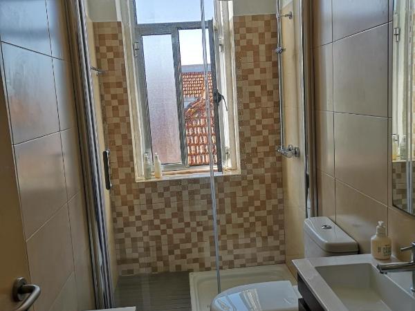 Guesthouse Monsanto : photo 5 de la chambre chambre double