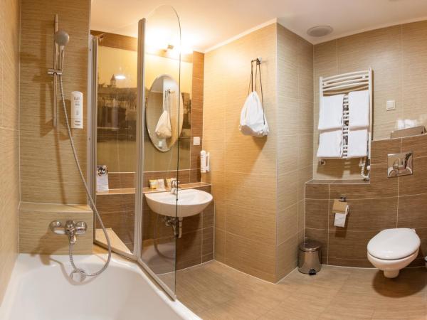 Galaxy Hotel : photo 6 de la chambre chambre standard lit queen-size