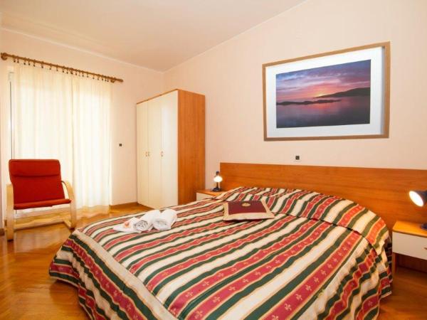 Villa Sveta Eufemija Bed end Breakfast II : photo 10 de la chambre grande chambre double ou lits jumeaux