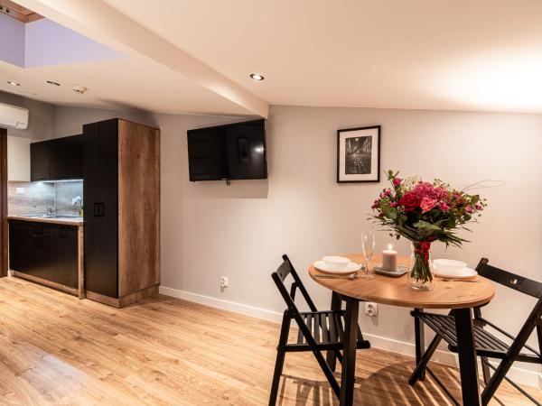 Lubomirskiego 23 Residence - great location, 10 min to Main Square by foot, right next to Main Rail and Bus Station : photo 3 de la chambre appartement deluxe