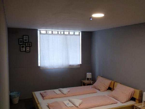 HoBar Hostel : photo 3 de la chambre chambre double