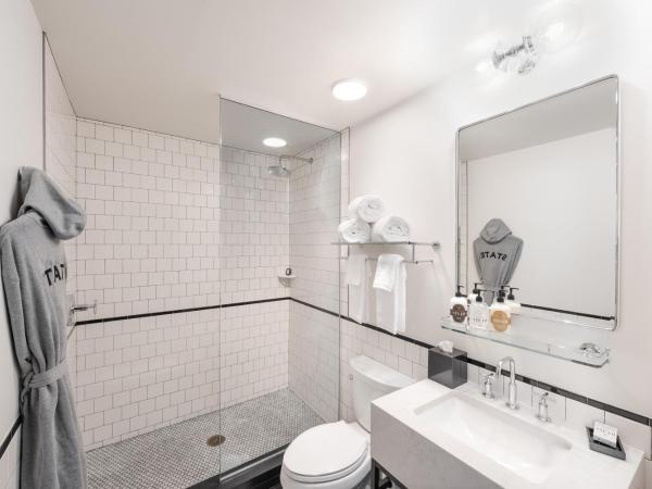 The State Hotel : photo 1 de la chambre chambre lit king-size