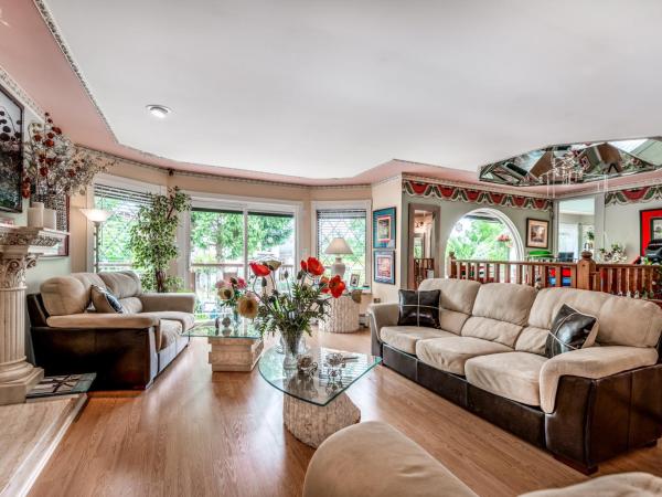 Diana's Luxury Bed and Breakfast : photo 3 de la chambre queen room with 2 bathrooms - room #2