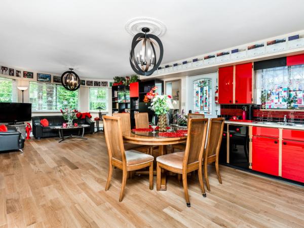 Diana's Luxury Bed and Breakfast : photo 3 de la chambre double room with garden view - room #7