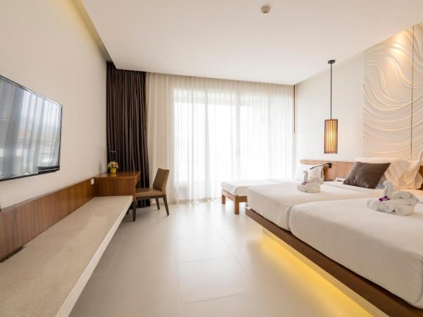 G Hua Hin Resort & Mall : photo 3 de la chambre chambre familiale deluxe avec balcon