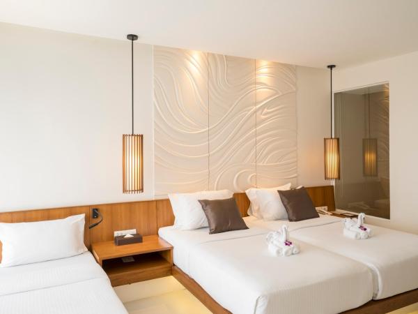 G Hua Hin Resort & Mall : photo 6 de la chambre chambre familiale deluxe avec balcon