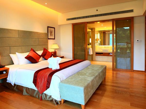 Mingshen Golf & Bay Resort Sanya : photo 3 de la chambre suite 1 chambre avec vue sur le parcours de golf