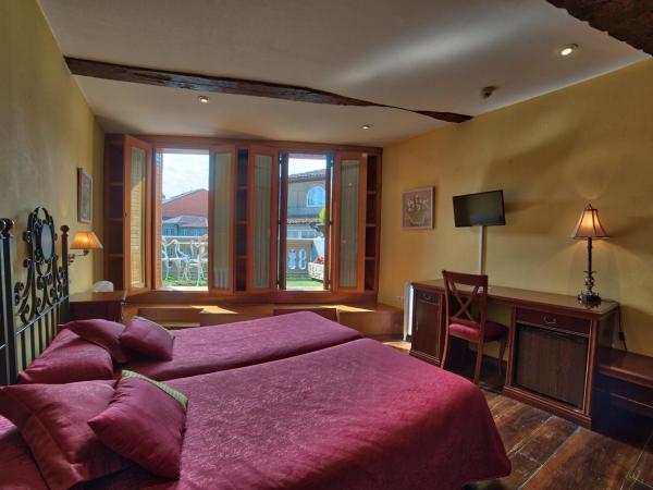 PR Santo Grial : photo 1 de la chambre chambre lits jumeaux standard