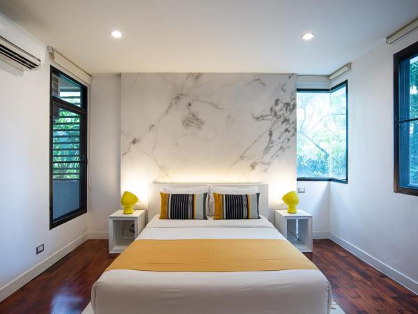 Benviar Tonson Residence : photo 3 de la chambre suite 4 chambres