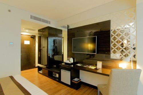 The Atrium Hotel & Resort Yogyakarta : photo 3 de la chambre chambre double deluxe