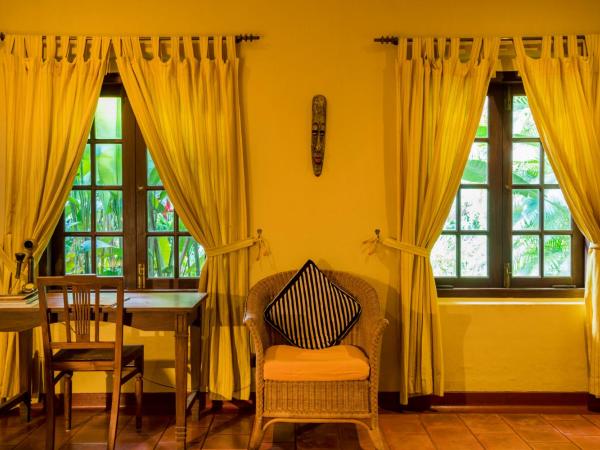 Old Harbour Hotel : photo 3 de la chambre cottage - vue sur piscine