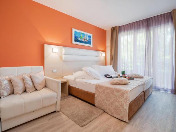 Hotel Maritimo : photo 7 de la chambre chambre double ou lits jumeaux avec balcon - vue sur mer