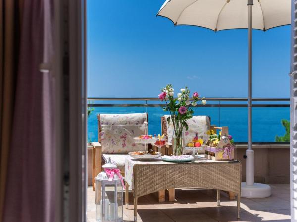 Hotel Maritimo : photo 2 de la chambre chambre double supérieure