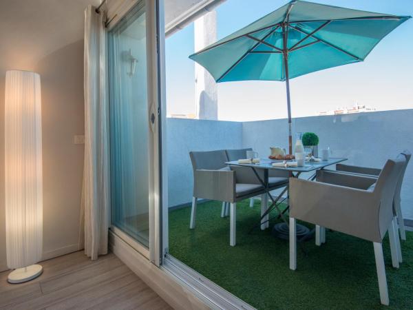O Carré Croisette Cannes : photo 3 de la chambre appartement 2 chambres de luxe avec terrasse