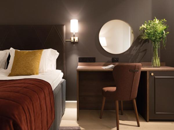 Elite Stora Hotellet Örebro : photo 5 de la chambre chambre double supérieure sans fenêtre