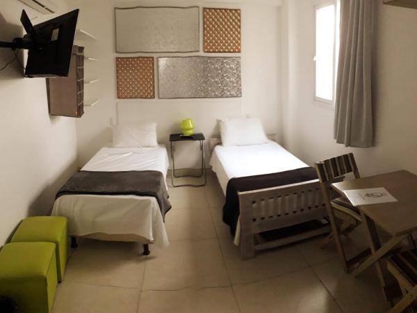 Pousada e Hostel Chez Marianne : photo 2 de la chambre chambre lits jumeaux