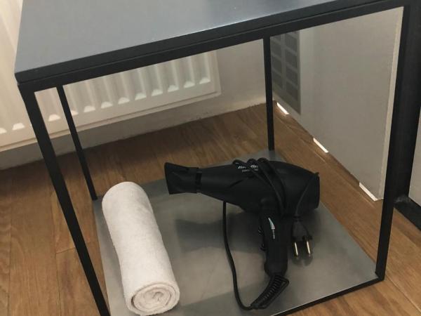 REK Inn : photo 5 de la chambre chambre simple avec salle de bains commune