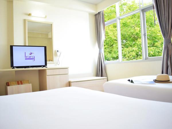Trang Hotel Bangkok - SHA Plus : photo 5 de la chambre chambre lits jumeaux