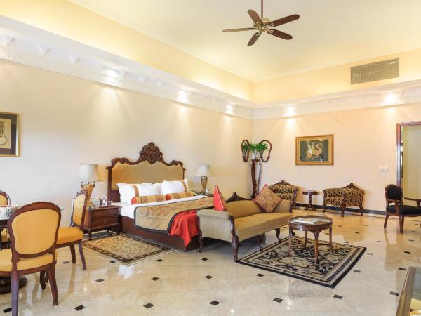 The Lalit Laxmi Vilas Palace : photo 2 de la chambre suite maharani avec wi-fi gratuit
