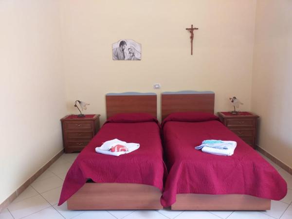 Santa Maria Maddalena : photo 6 de la chambre chambre lits jumeaux avec douche 