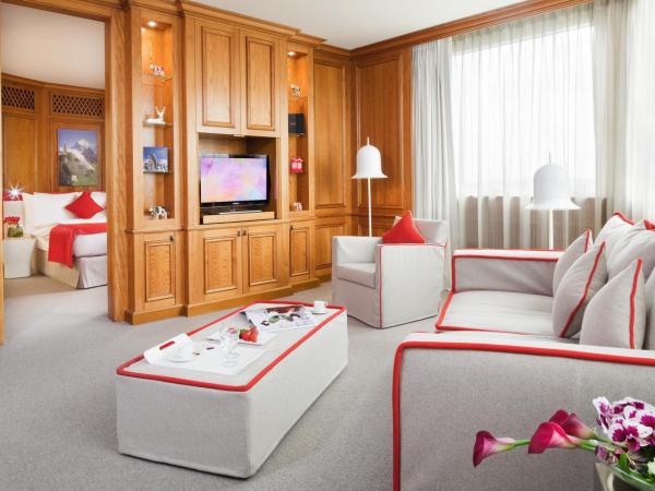 Mövenpick Hotel Geneva : photo 4 de la chambre suite 1 chambre suisse