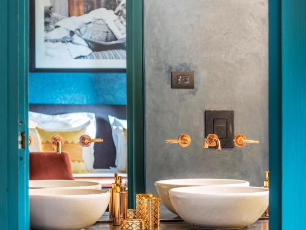 Riad Tajania : photo 3 de la chambre suite - vue sur piscine