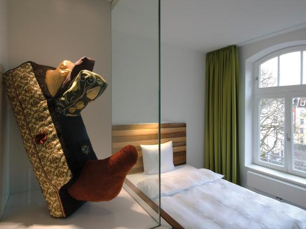 HOPPER Hotel St. Josef : photo 3 de la chambre economy room courtyard