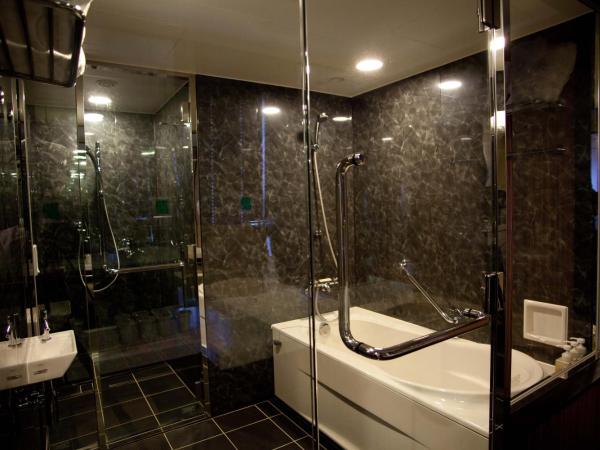 Hotel Monterey La Soeur Osaka : photo 5 de la chambre chambre lits jumeaux de luxe - non-fumeurs