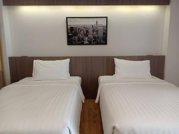 TK Palace Hotel & Convention : photo 3 de la chambre chambre double ou lits jumeaux standard