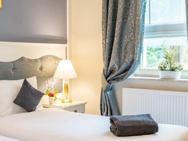 Hotel Willa Flora : photo 4 de la chambre chambre double standard