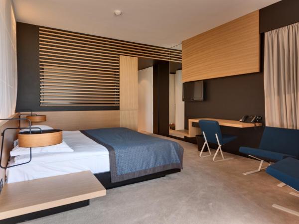 Lone Hotel by Maistra Collection : photo 2 de la chambre chambre communicante