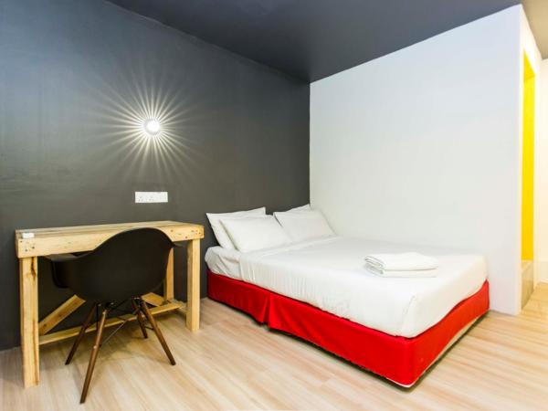 Revopackers Beds and Bunks : photo 3 de la chambre chambre standard lit queen-size