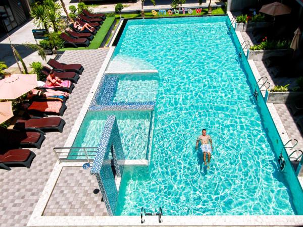 Coco Bella Hotel : photo 1 de la chambre chambre lits jumeaux supérieure avec vue sur la piscine