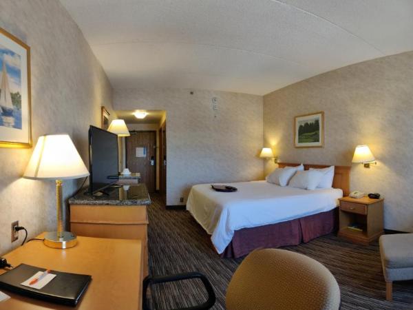 Humphry Inn and Suites : photo 6 de la chambre chambre lit king-size