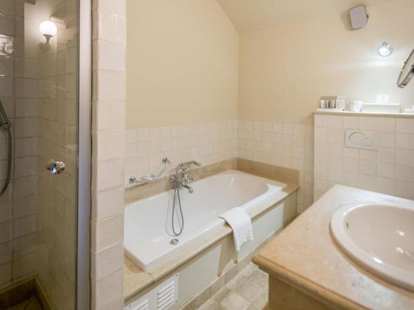 Hotel Jan Brito : photo 8 de la chambre suite duplex avec vue sur jardin

