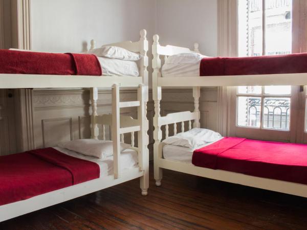 Voyage Recoleta Hostel : photo 4 de la chambre lit dans dortoir mixte de 6 lits