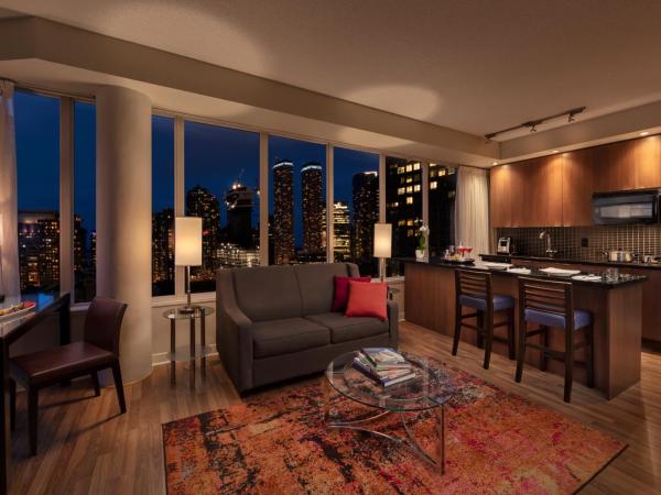 Executive Hotel Cosmopolitan Toronto : photo 5 de la chambre suite exécutive avec vue