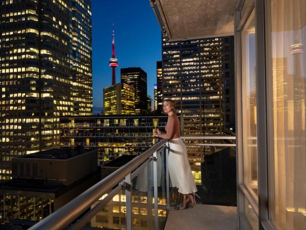 Executive Hotel Cosmopolitan Toronto : photo 4 de la chambre suite exécutive avec vue