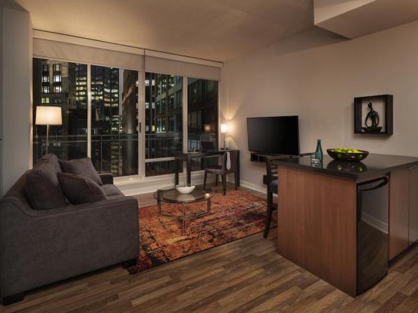 Executive Hotel Cosmopolitan Toronto : photo 7 de la chambre hébergement 1 chambre