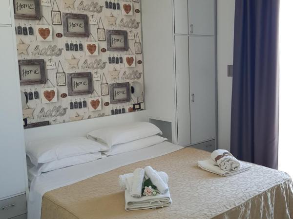 Albergo Aquila : photo 5 de la chambre chambre double Économique - vue sur mer