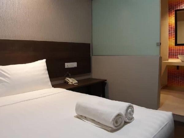 MIICO Hotel @ Mount Austin : photo 7 de la chambre chambre lit queen-size