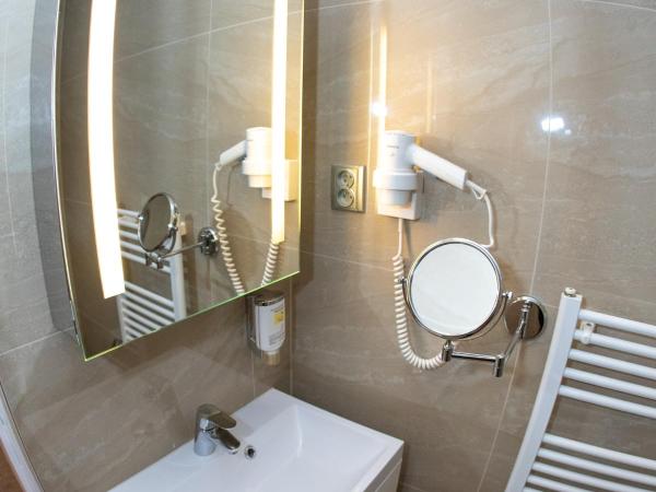 Villa Basileia Riverside : photo 1 de la chambre chambre simple