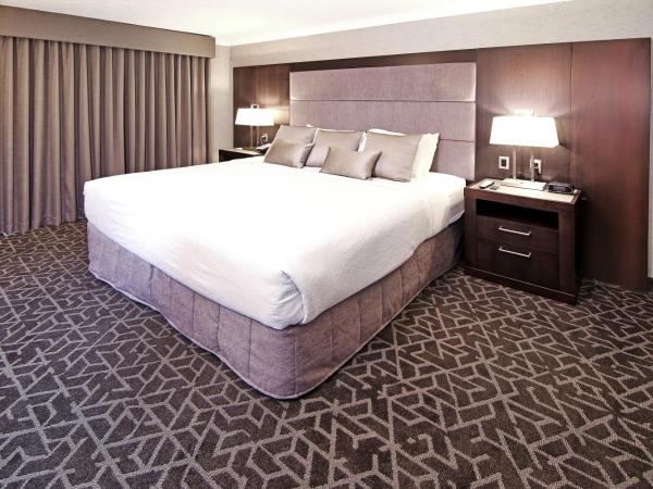 Best Western Plus Siding 29 Lodge : photo 8 de la chambre suite lit king-size avec jacuzzi