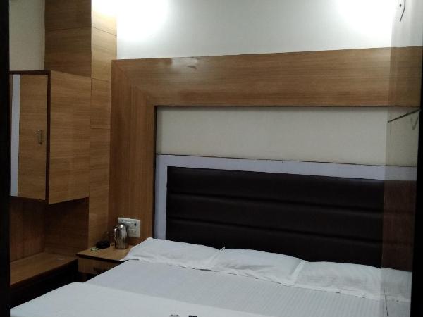 Silver Palace Hotel : photo 5 de la chambre chambre triple confort avec douche