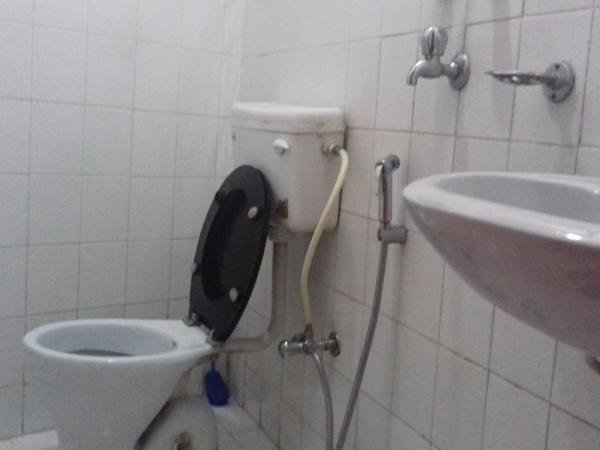 Sunset guest house : photo 2 de la chambre chambre double avec salle de bains privative