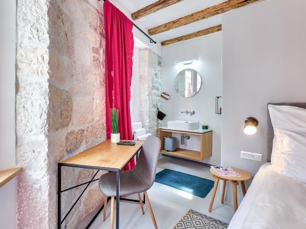 NARs : photo 7 de la chambre chambre double deluxe (2 adultes + 1 enfant)