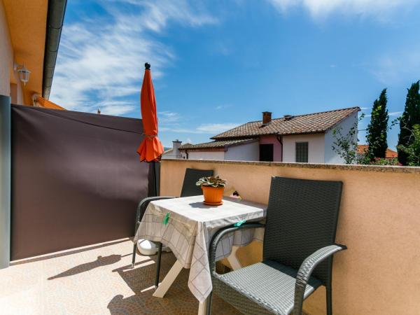 Holiday House Snjezana : photo 5 de la chambre chambre double avec balcon