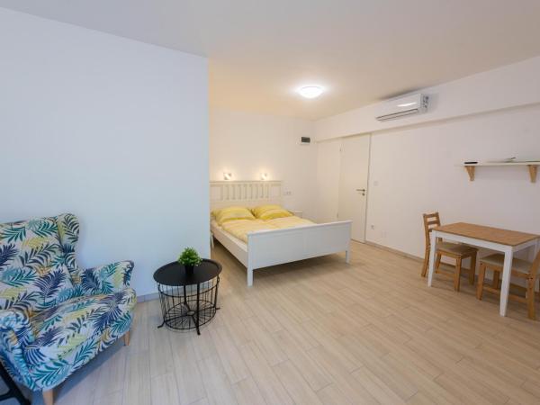 Hullam Rooms Siofok : photo 9 de la chambre chambre double standard